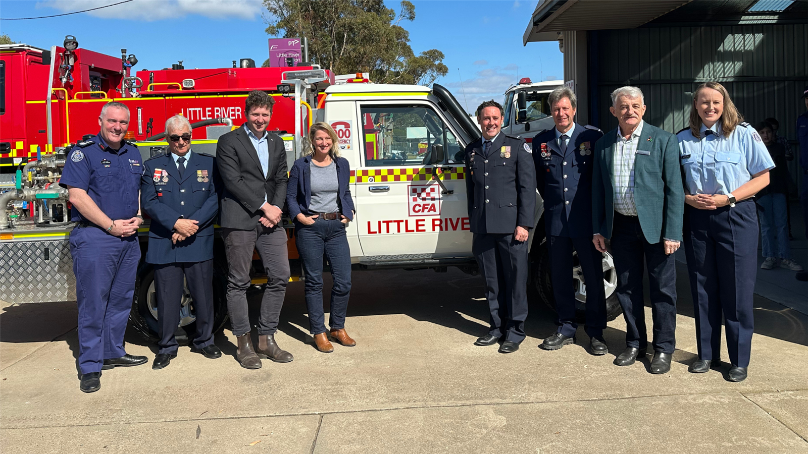CO Jason Heffernan, Cpt Greg Archer, MP John Lister, Minister Vicki Ward, Mick Webb, Garry Green, Cr Peter Maynard, Belinda Webb